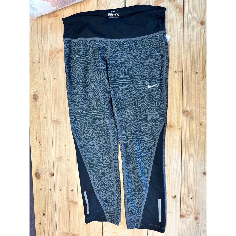 Nike Dri-FIT Women Leopard Print Running Leggings Grey Black Cropped Small